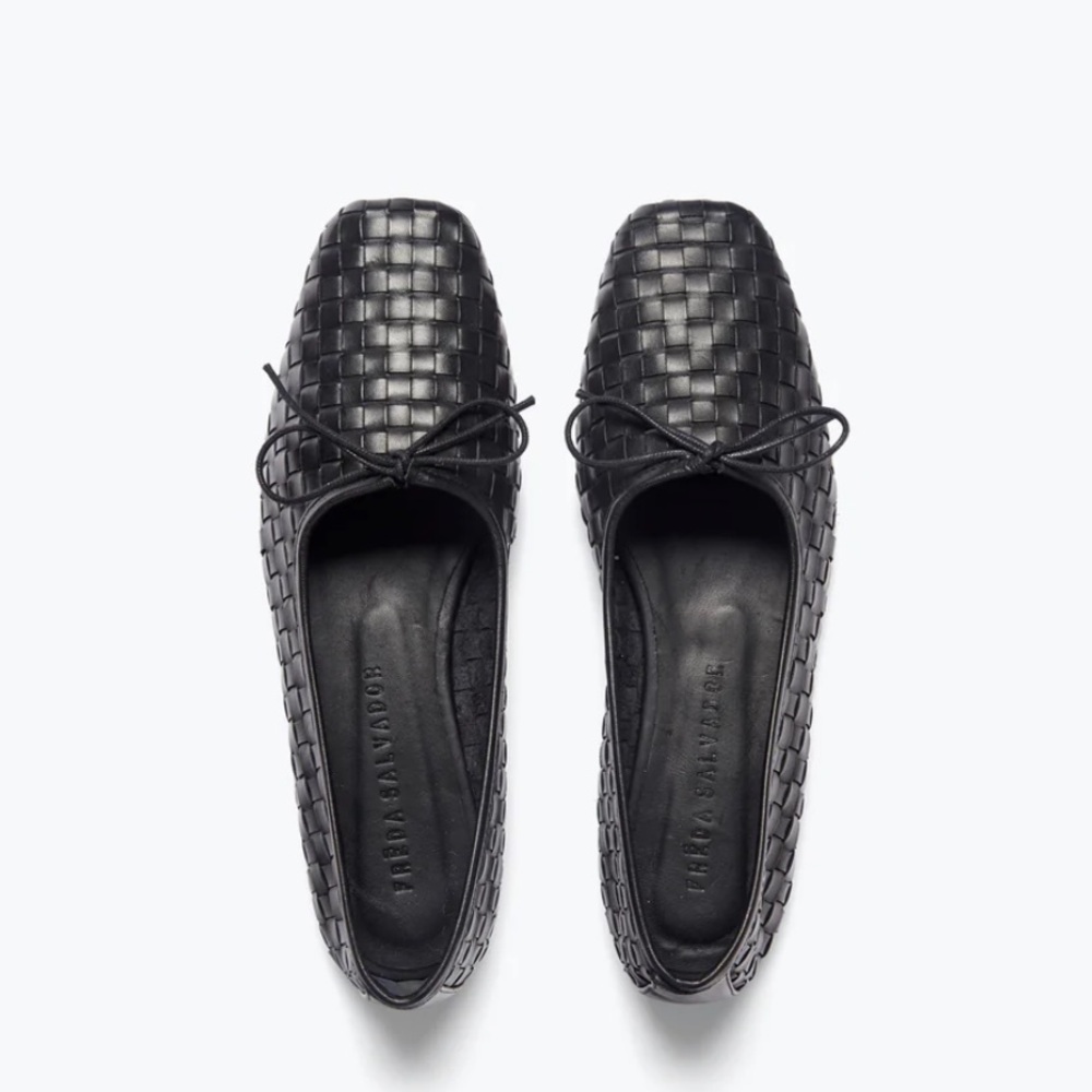 Freda Salvador Jada Woven Black Slip-On Loafers